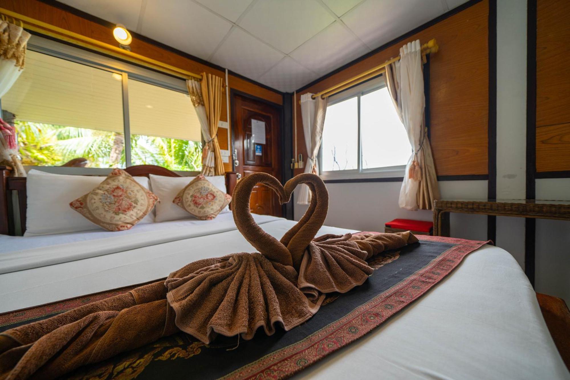 Tongta Phaview Resort Koh Samet Екстериор снимка